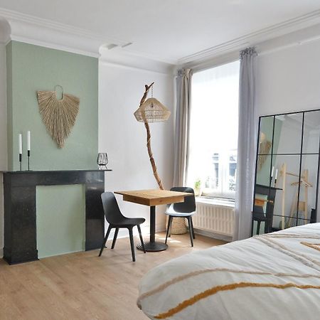 La Chambre De Sam - Chambre Lit 180 Avec Sdb Privee Proche Centre Ville 리에주 외부 사진